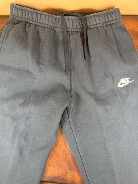 Nike Black Kids Fleece Joggers with White Logo